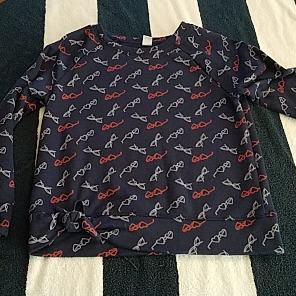 Old Navy sweatshirt